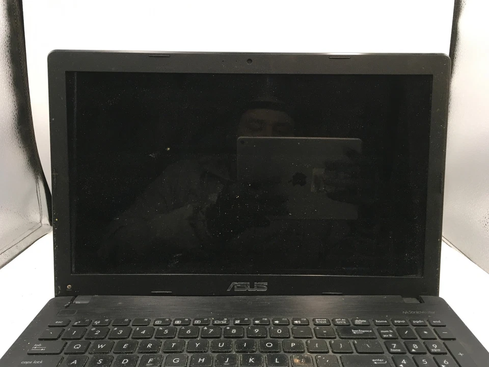 ASUS X551M NOTEBOOK - FOR PARTS - INTEL CELERON N2830 - NO RAM - READ DESC - BB - Image 2 of 4
