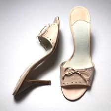 Chanel Y2K Vtg Baby Pink Logo Bow Accent Leather Stiletto Sandal Mules 39