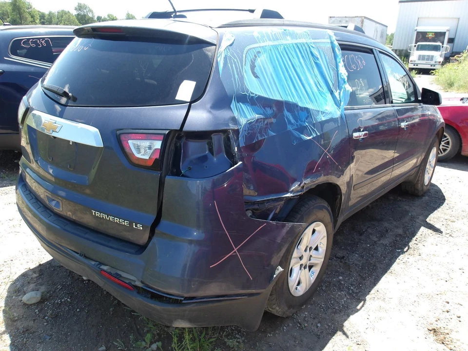 Used Front Right Lower Lower Control Arm Front fits: 2013 Chevrolet Traverse Fro - Изображение 4 из 4