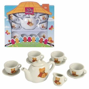 play with a tea set