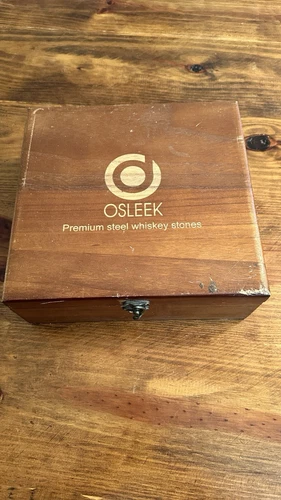 Osleek Whiskey Stones Gift Set - Whiskey Glass Set of 2 -Chilling Whiskey Rocks