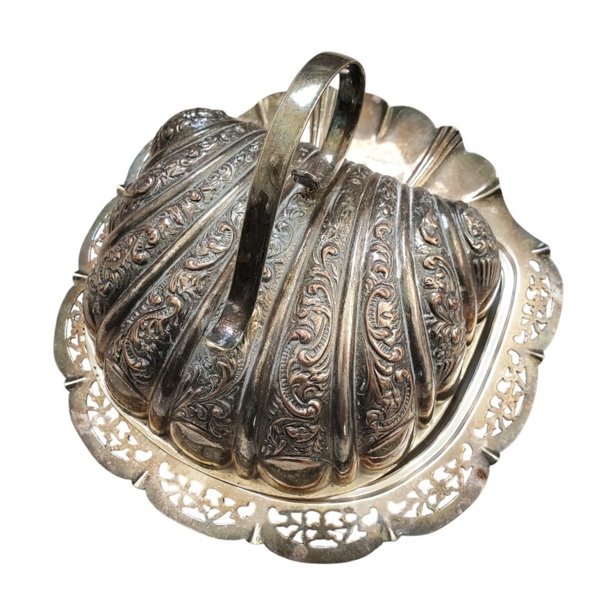 Antique Vintage William Adams England Footed Dome Butter Caviar Dish Scalloped