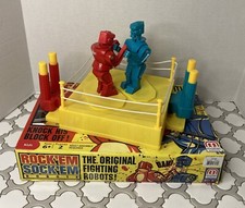 Rock 'em Sock 'em Robots Game 2012