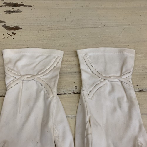 WHITE GLOVES - Vtg Fancy Evening Wear, Fits Womens 6.5 SMALL - MUST SEE! - Picture 2 of 10