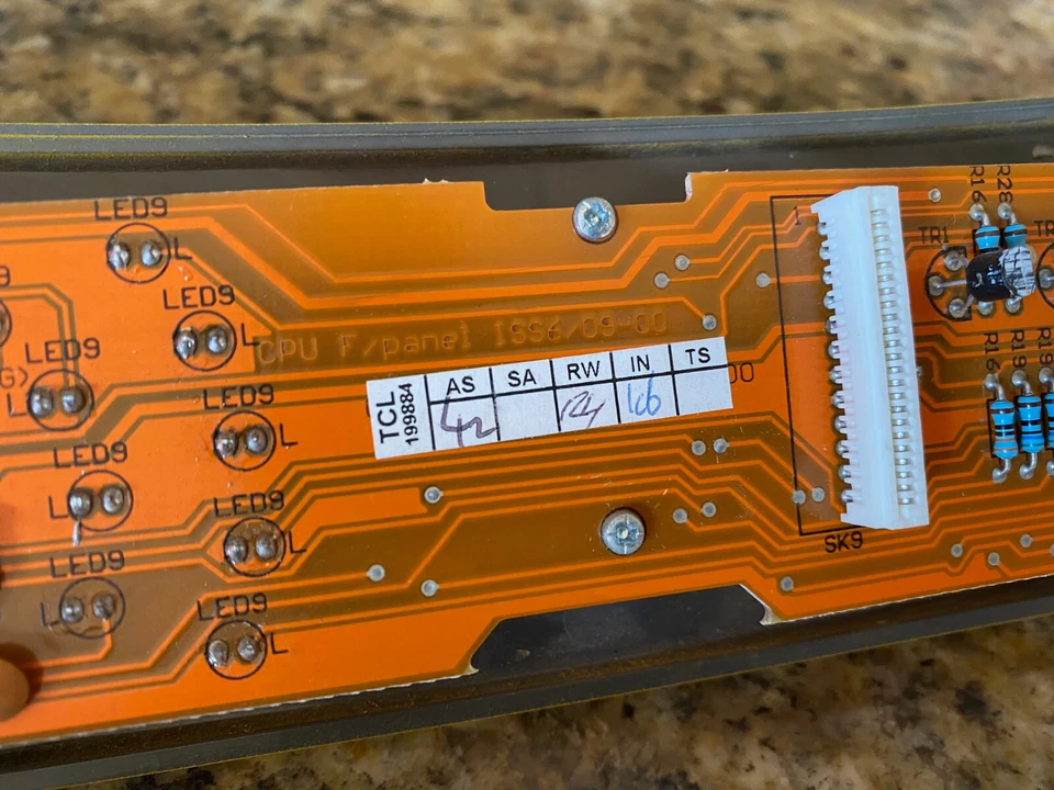 Placa PC panel frontal amplificador integrado Rega Mira: ¡AMARILLO RARO! Foto 4 de 4