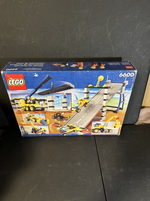 LEGO 6600 City Center Highway Construction RETIRED2002 42884066000 
