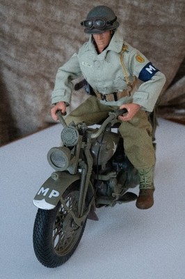 GI Joe US Army MP No. 2 Harley Davidson Motorcycle - With 2 GI Joe
