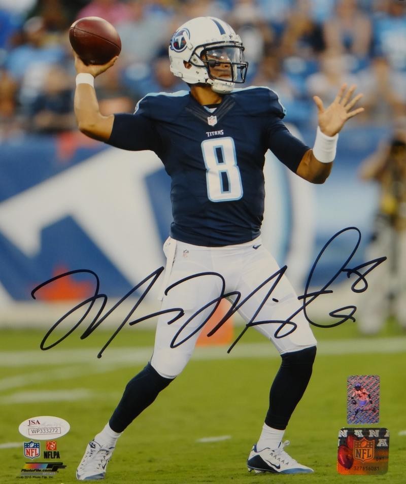 Marcus Mariota Autographed Signed Tennessee Titans 8x10 Passing PF. Photo- JSA W Auth 