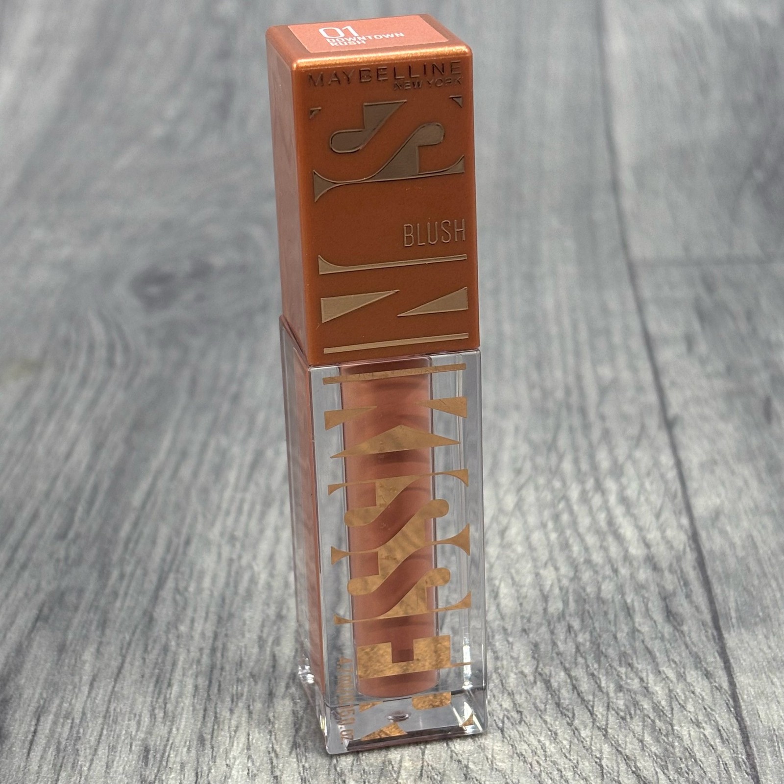 Maybelline New York, SUNKISSER, Multi-Purpose Illuminating Liquid Blush, Blush, Highlighter and Bronzer, Healthy Glow, Tanned Complexion, Glowy Makeup, Shade: Downtown Rush - 4.7 ml - Image 4