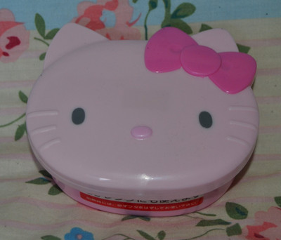 Brandneu mit Etikett Vintage Sanrio Hello Kitty rosa Gesicht kleiner mikrowellengeeigneter Topf/Geschirr Made in Japan