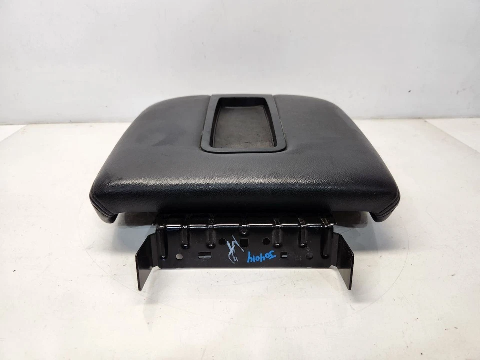 2007-09 GMC Yukon XL 1500 Floor Console - Lid ONLY Color: 19I - Image 4 of 4