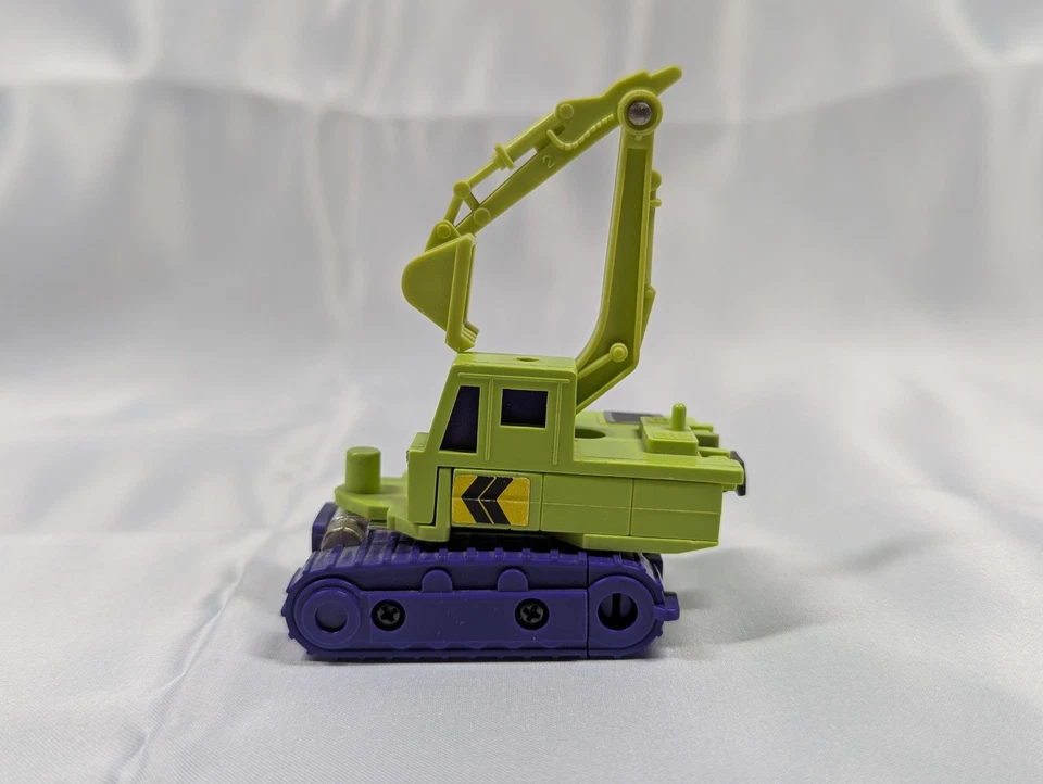 Лот товаров Transformers G1 Constructicons Bonecrusher Mix Master Long Haul Scavenger - Изображение 2 из 4