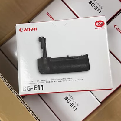 Canon BG-E11 Batteriegriff für 5D Mark III / 5DS / 5DSR   Dual LP-E6