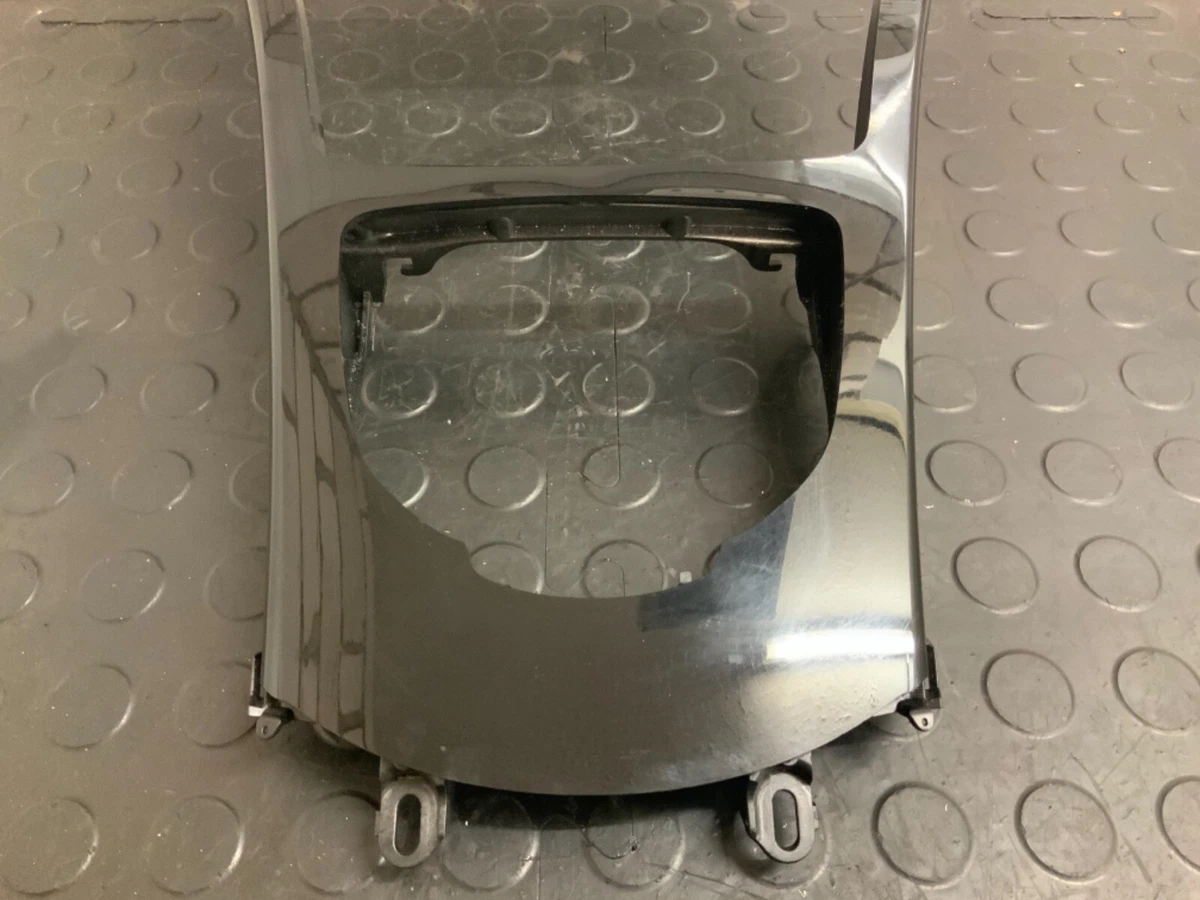 MERCEDES BENZ C-CLASS W205 CENTER CONSOLE - GLOSS FINISH 