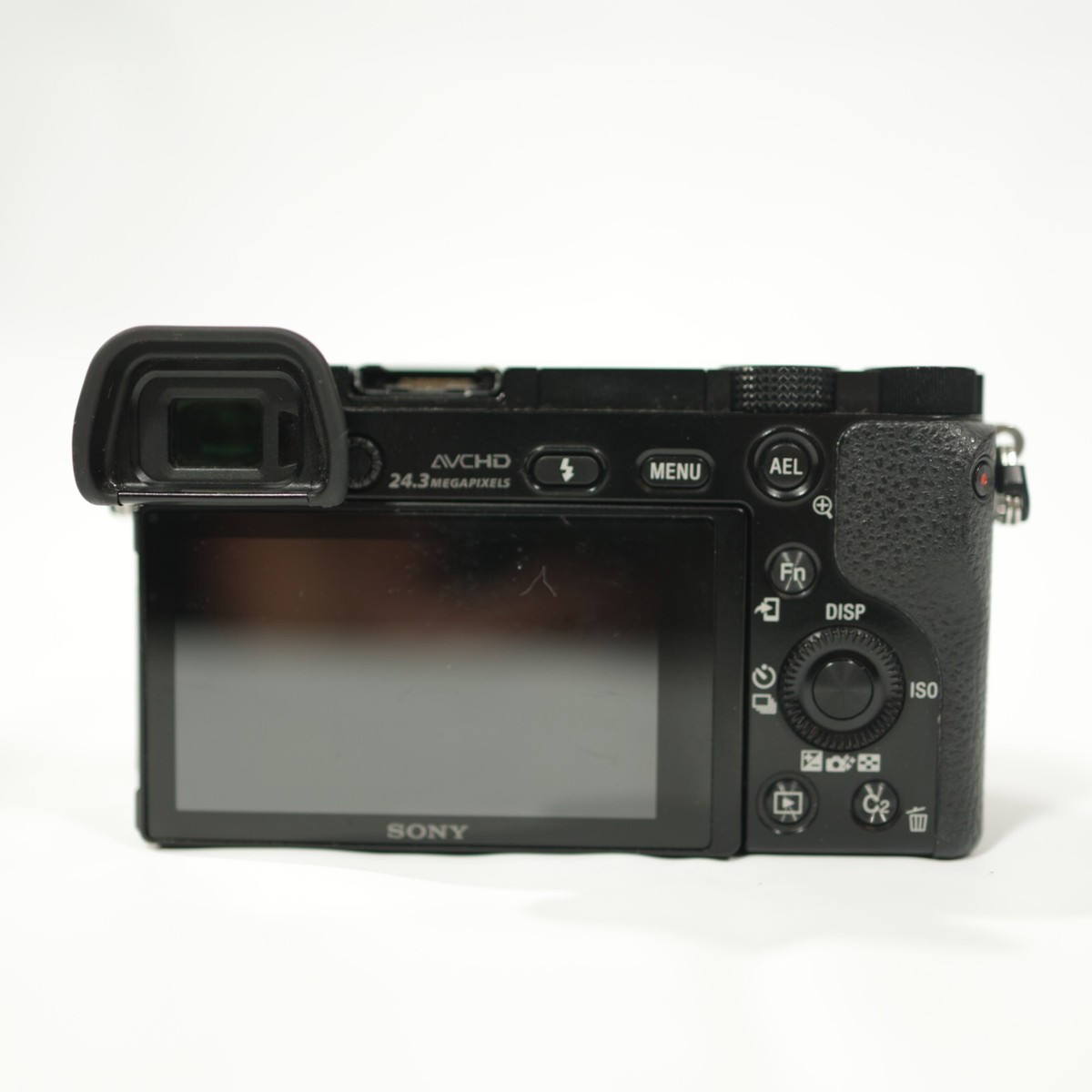 Sony Alpha α6000 Kit with E PZ 16-50mm & 55-210mm Sony Alpha α6000 Kit with E PZ 16-50mm & 55-210mm