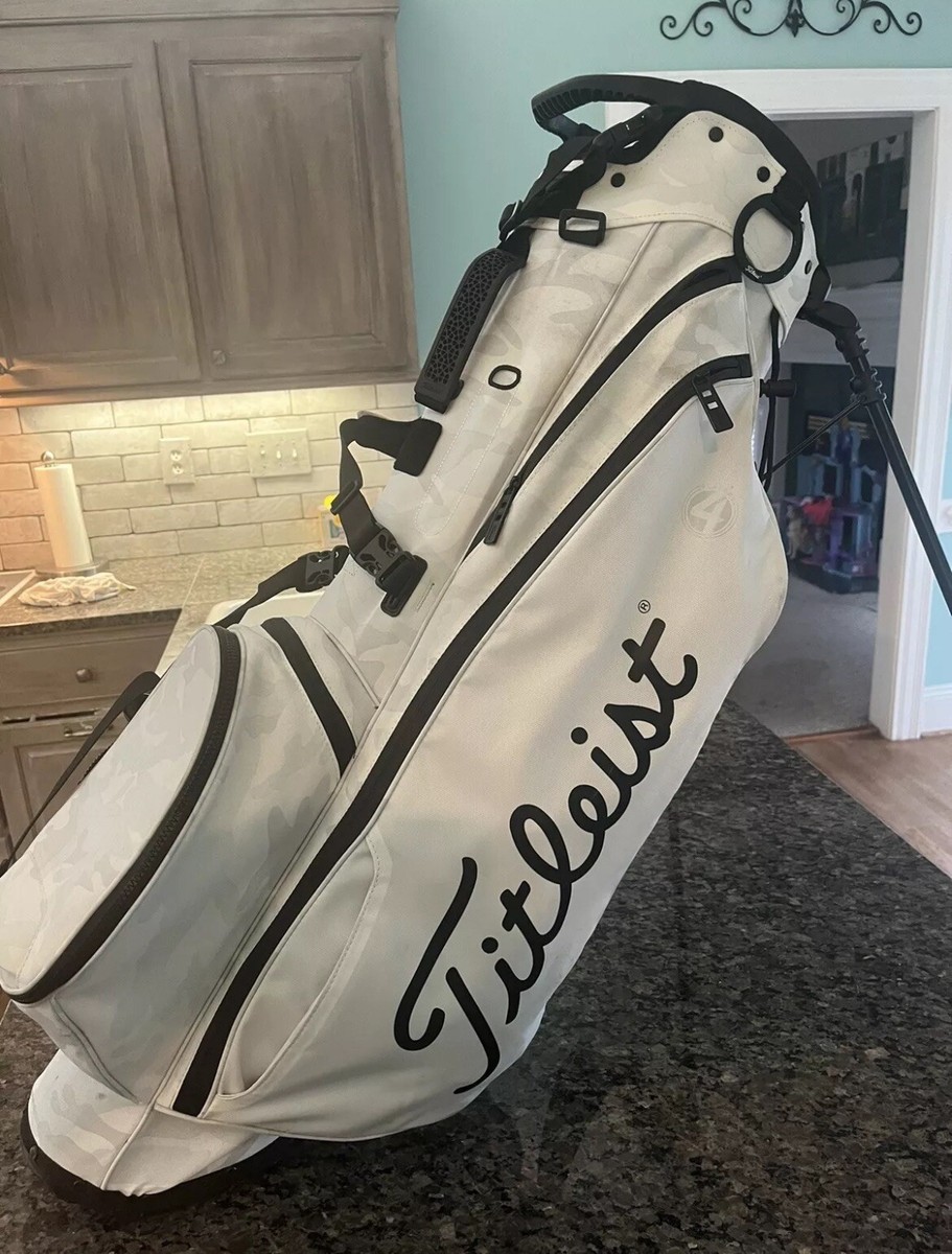 Titleist Players 4 Stand Carry Golf Bag (Camo White Out Titleist Players 4 Stand Carry Golf Bag (Camo White Out