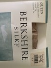 BERKSHIRE Queen Creme Crepe Pantyhose Silky Control Top Reinforced Toe Size 1X2X — photo 2