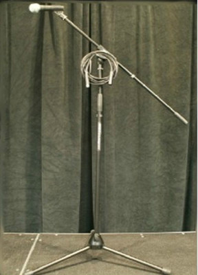 Shure SM58 Microphone Bundle! Includes Cable & Stand! SM 58 Free US 48 Shipping