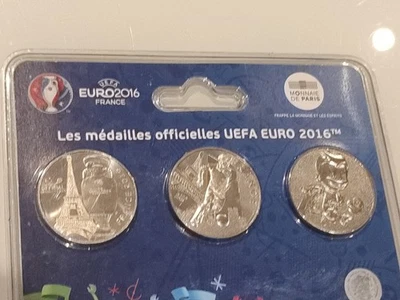 Médailles commémorative Euro 2016 - Photo 1/4