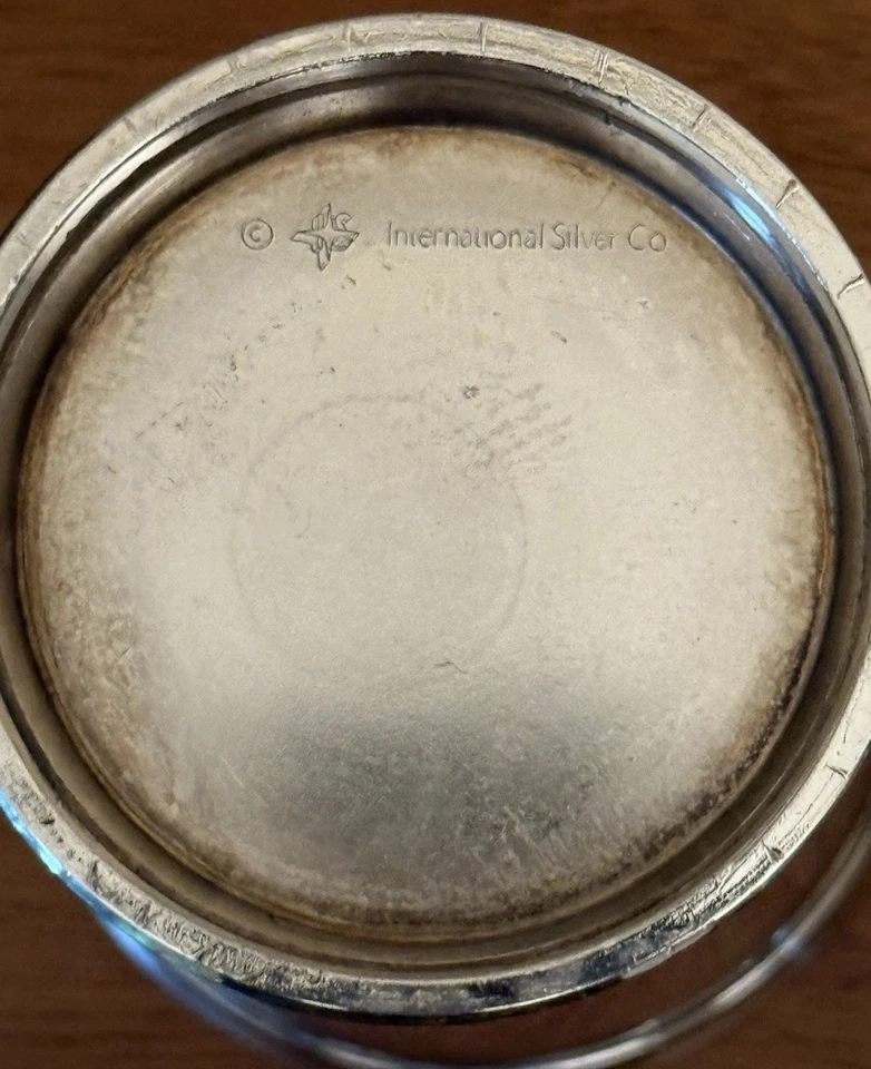 国际银币完好朱莱普杯无单色串珠复古 - 115G — 第 2/4 张图片