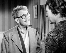 Burgess Meredith Jacqueline deWit Photo 8x10 The Twilight Zone 1959 TV Show