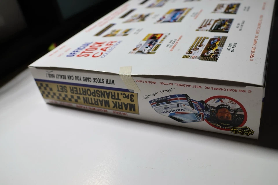 Road Champs #6 Mark Martin 1992 3 piezas Juego de vagones de transporte con stock #3074 1:64 Foto 3 de 3