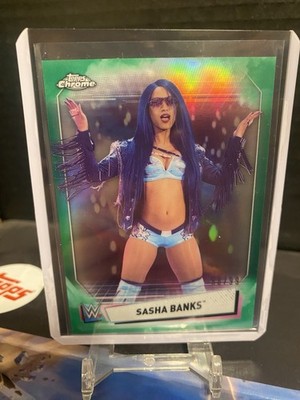 2021 Topps WWE Chrome Sasha Banks Green /99 #66