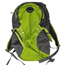 Osprey Daylite Green Grey Hiking H2O Hydration Backpack Daypack Bag