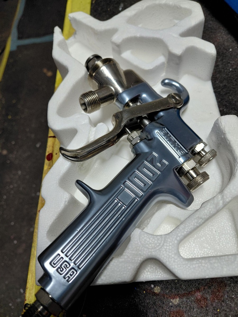 Binks 2001 Professional Spray Gun - NEW OLD STOCK (NOS) - 63B