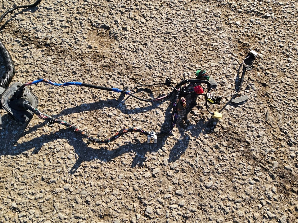 2011 起亚索伦托 3.5 升 A/T 2WD 发动机线束 91400-1U041 — 第 2/4 张图片