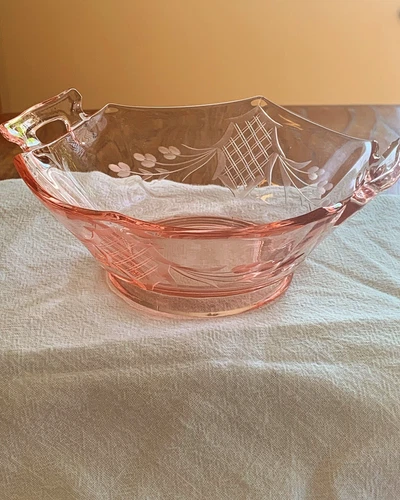 Vintage Pink Depression Glass Mayonnaise Bowl With Vaseline UV Glow!