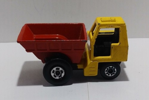 Matchbox S/F #26-F V.2 Site Dumper (2 5/8") Yellow, Red Dumper NICE! - Picture 2 of 15