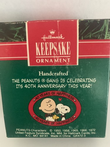 Vintage Hallmark Ornament Snoopy and Woodstock Celebrating 40th 1990 - Picture 5 of 6