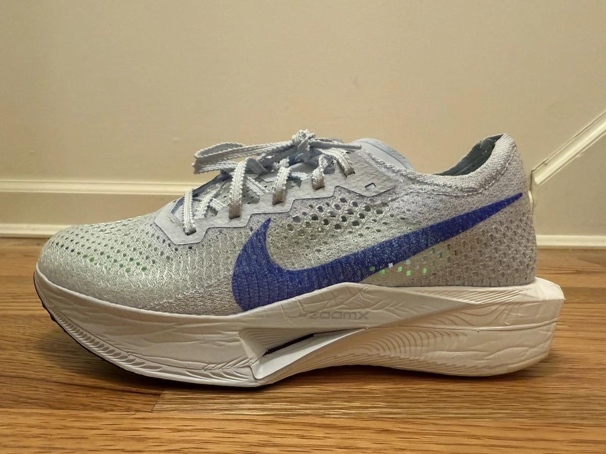 Las mejores ofertas en Nike ZoomX VaporFly Next% 3 Football Grey