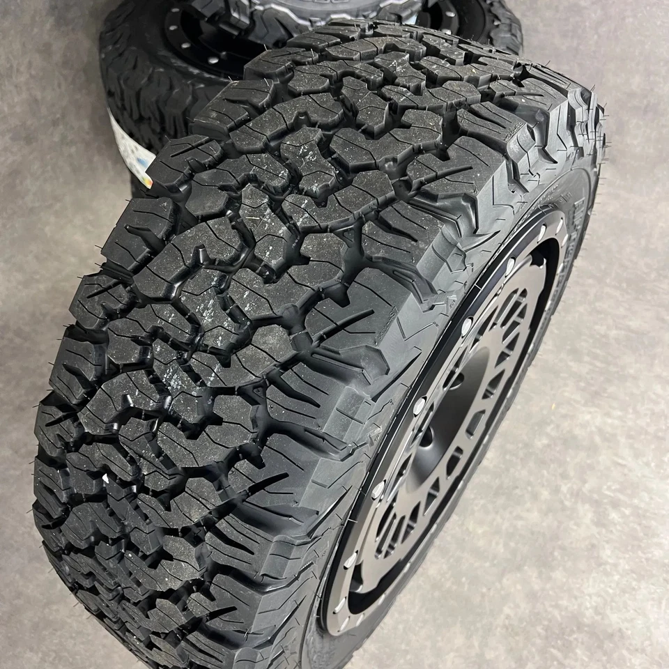 Twin Monotube AT 18" Offroad Felgen Räder VW T5 T6 T6.1 All Terrain Black 255/55 - Bild 4 von 4