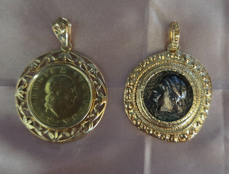 2pc ITAOR 925 Italy Framed Coin Pendants