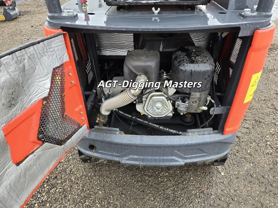 AGT DJ14 Mini Excavator - Detail View