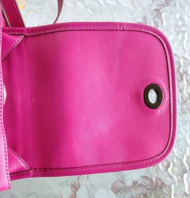 Coach Small 3334 Hot Pink Leather Turnlock Limited Edition