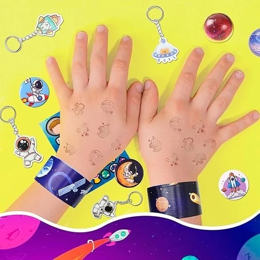 70 Piezas Pegatina Insignia Decoraciones Cumpleaños Regalo Niños Favores Fiesta Espacio Exterior Foto 4 de 4