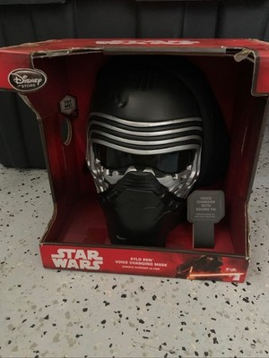 Disney Store Star Wars Kylo Ren Force Awakens Mask Voice Changing