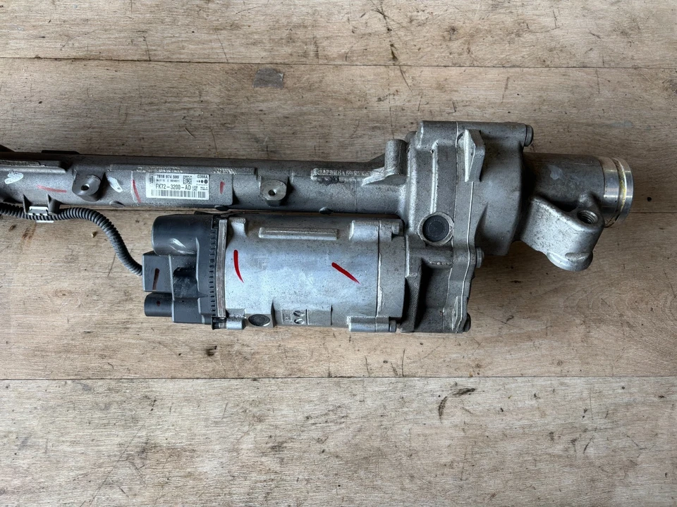 LAND ROVER DISCOVERY SPRT OEM 15-18 DIRECCIÓN ASISTIDA ELÉCTRICA CREMALLERA Y PIÑÓN Foto 2 de 4