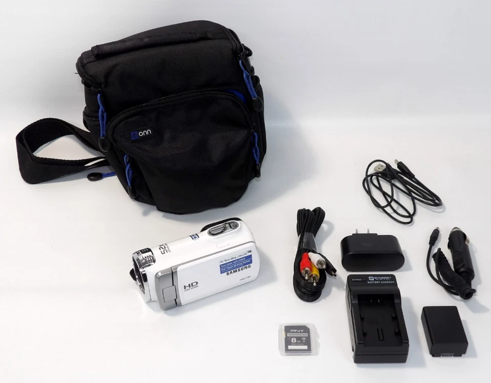Samsung HMX-F90 HD Camcorder 2.7-inch LCD White New! Bag & Accessories - Image 3 of 4