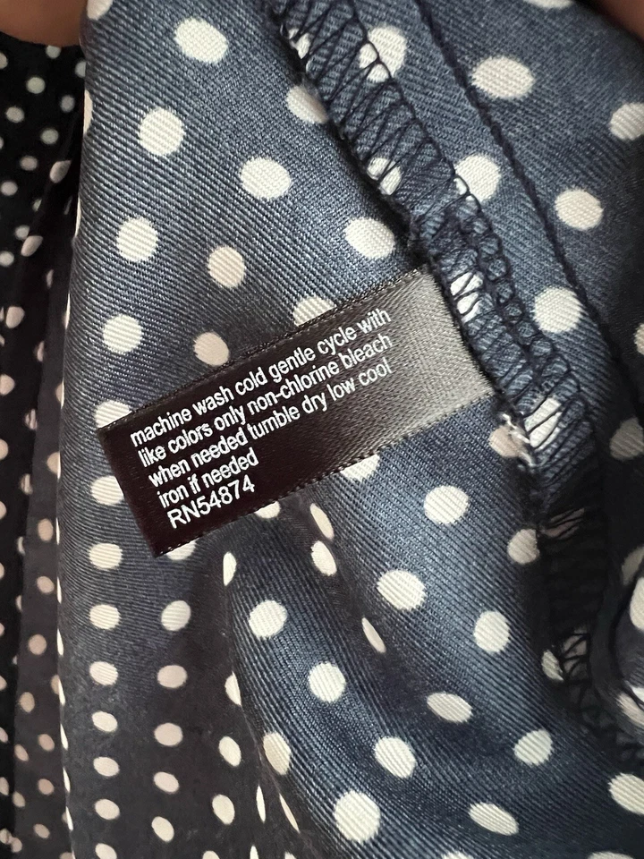 Camiseta sin mangas para mujer The Limited talla XS sin mangas lunares negros/blancos Foto 3 de 4