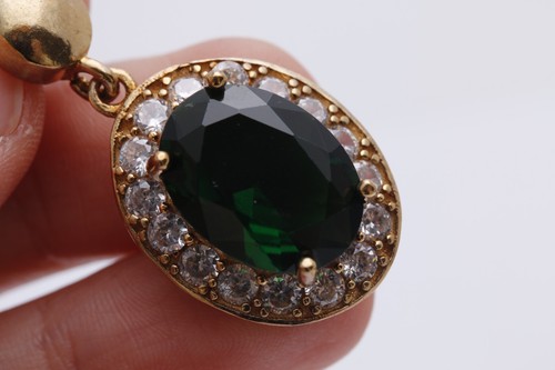 Turkish Handmade Jewelry Big Oval Shape Topaz and Round Cut Emerald Pendant - Picture 6 of 7