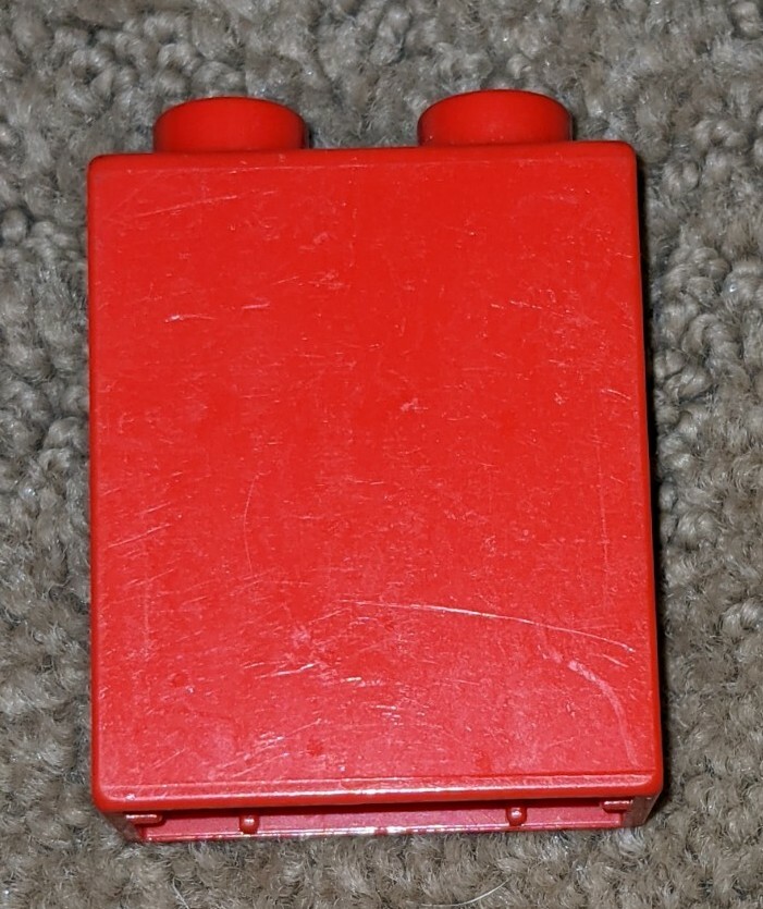 LEGO DUPLO 2X1X2 RED WITH BUTTERFLIES PIECE PART INSECT BUTTERFLY ...