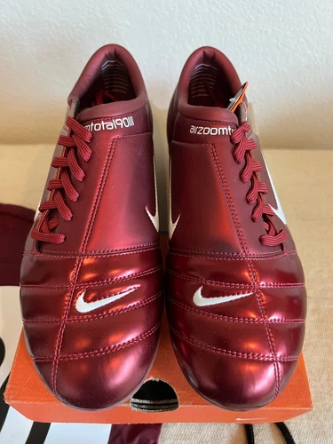 Nike 90 krampon 2025