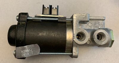 Haldex  N2991J  Bus Door Interlock Magnet Valve  24V New