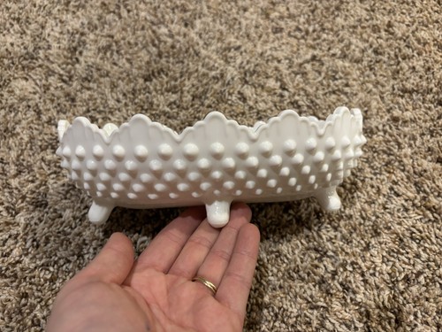 Fenton Oval White Hobnail Four Footed Scalloped Edge Candy Dish Original Sticker - Picture 2 of 7