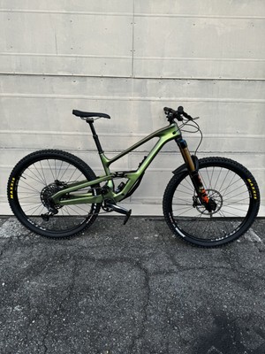 Cannondale Jekyll 1 Carbon Fiber Mountain Bike Beetle Green M Great Condition