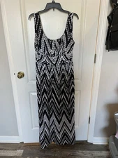AB Studio Black & White Long Sleeveless Dress L Zig Zag Pattern
